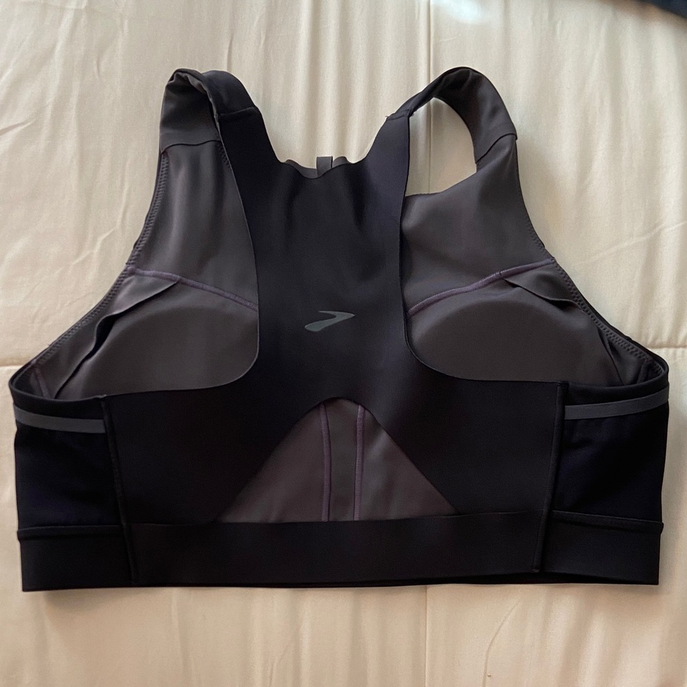 Brooks Running Black Women's Sports Bra - Picture 2 of 4
